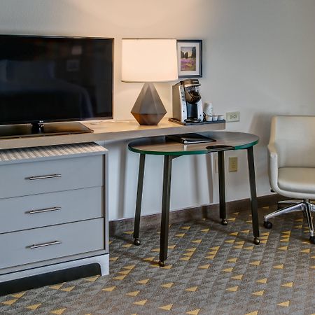 Holiday Inn Rocky Mount I-95 @ Us 64 By Ihg Zewnętrze zdjęcie